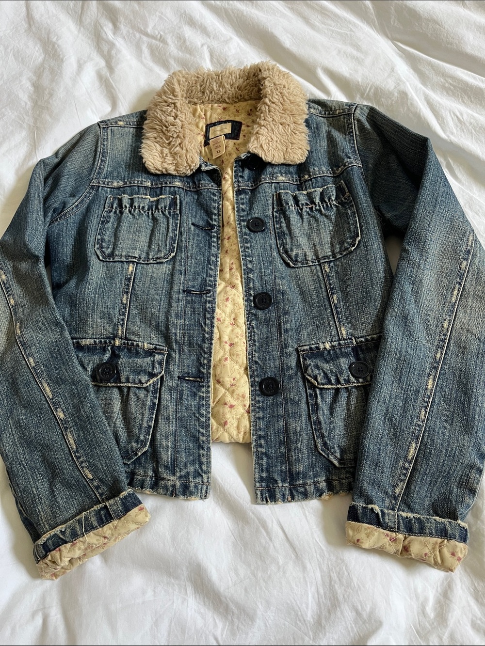 Abercrombie and fitch Y2K denim jacket chore coat Sherpa collar floral quilted